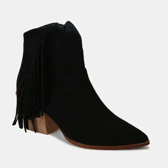 Beast Fashion NIB Suede Fringe Point Toe Ankle Boots 7.5 - Picture 2 of 7